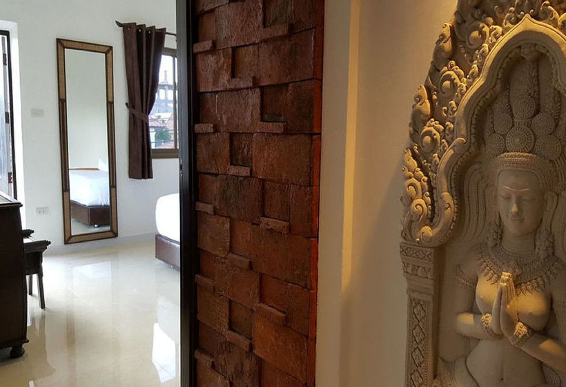 Hide Land Pattaya Luxurious Tropical Villa 8