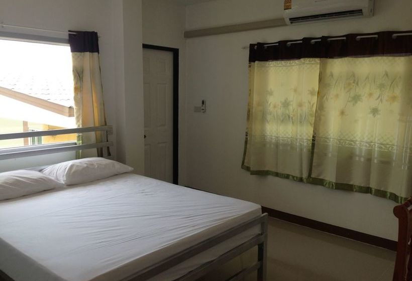 Hisotel Genius Home Nakhon Sawan