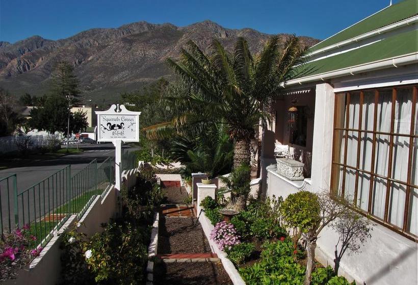 Bed and Breakfast Squirrels Corner 5