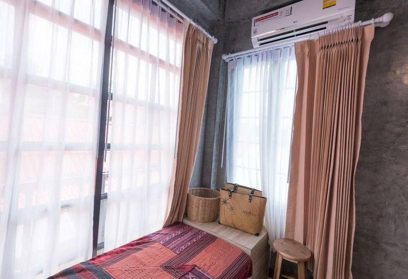 Pension Buffalo Thai Cafe And Bistro 13