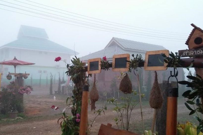 Hotel Heun Baan Rong Khun Resort 12