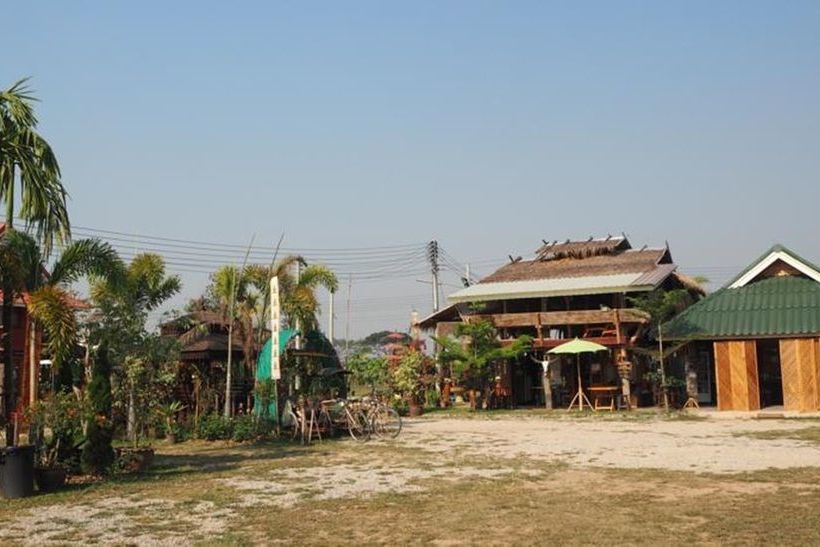 Hotel Heun Baan Rong Khun Resort 5