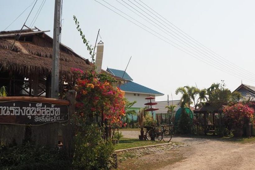 Hotel Heun Baan Rong Khun Resort 7