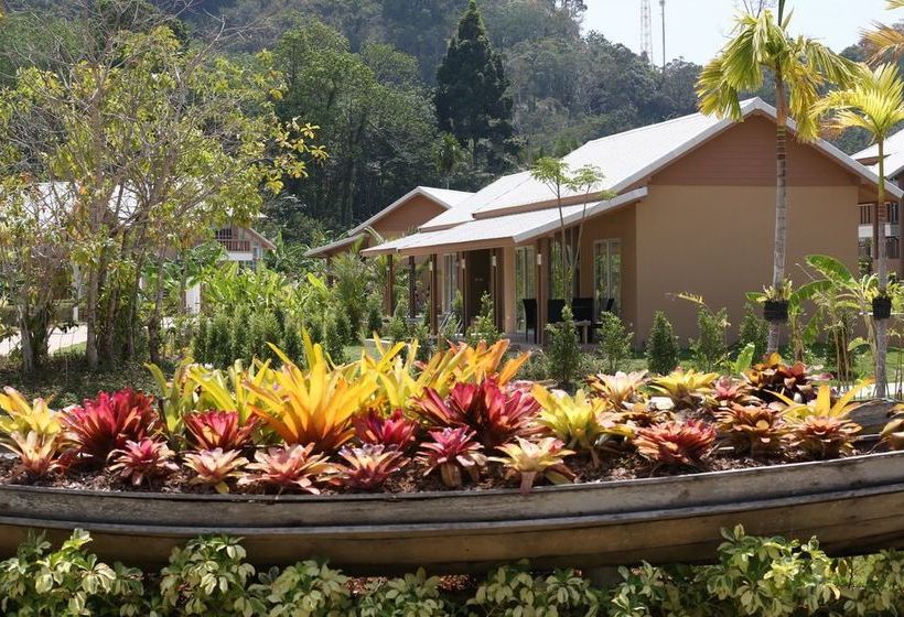 Sakoo Valley Naithon Beach 1