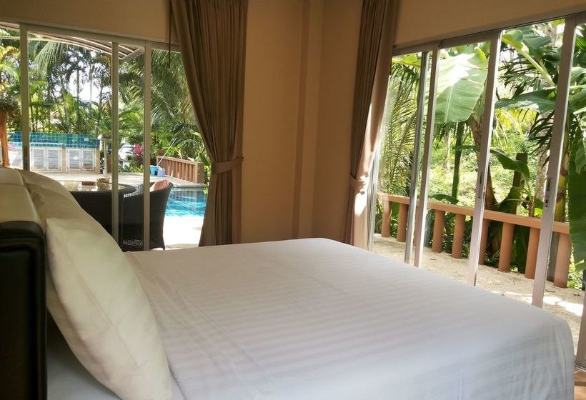 Sakoo Valley Naithon Beach 15