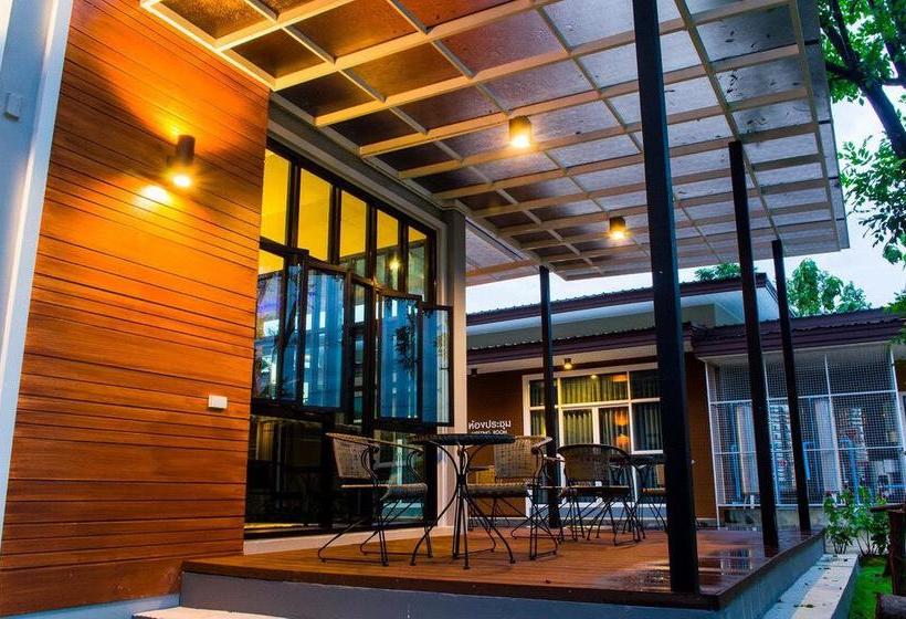 Hotel Seree Grand Resort 9