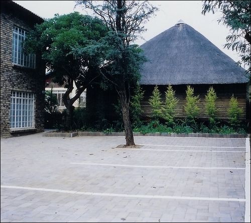 Pension The Falling Feather Inn 8