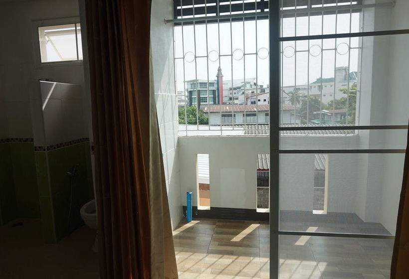 Hotel Mt Place Sakon Nakhon 9