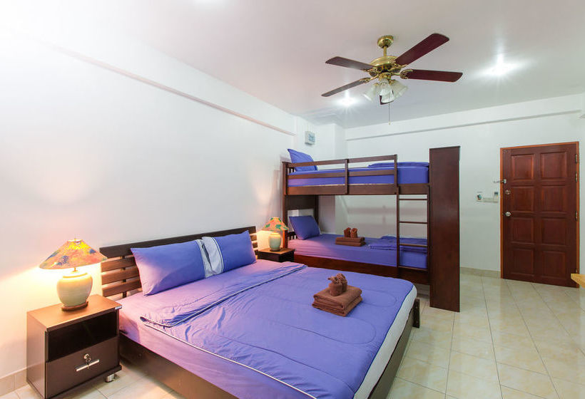 Patong Studio Apartments 10