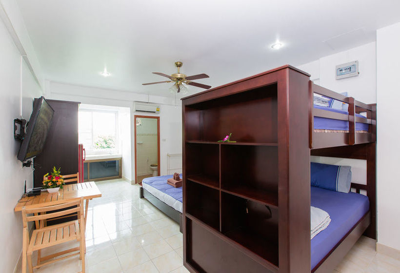 Patong Studio Apartments 12