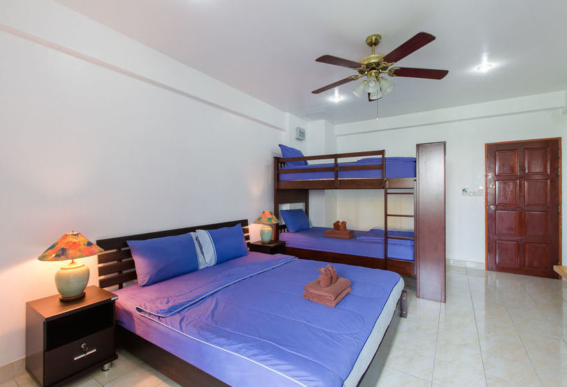 Patong Studio Apartments 19