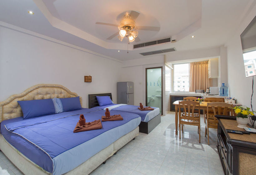 Patong Studio Apartments 6