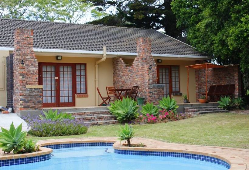 African Aquila Lodge