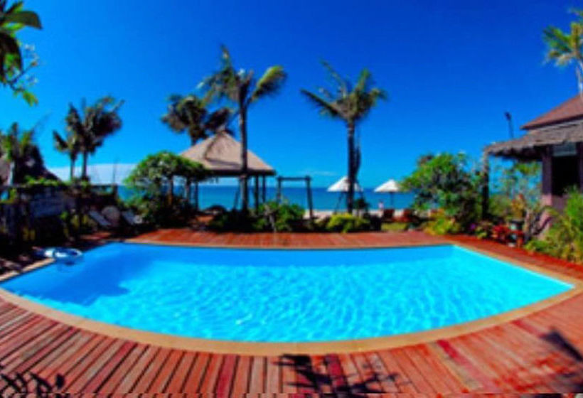 Hotel Baantoom Village And Resort 8