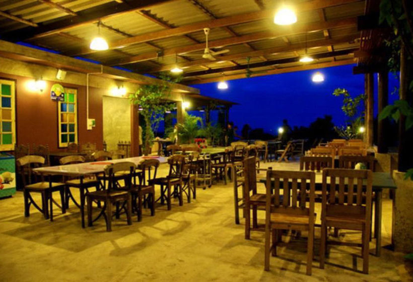 Hotel Baantoom Village And Resort 9