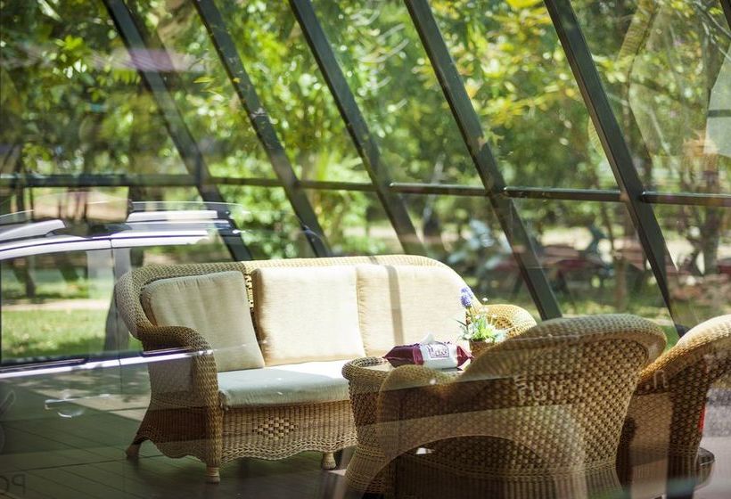 Hotel Blues River Resort 2