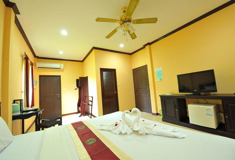 Hotel Baan Faa Talaychan Resort 10