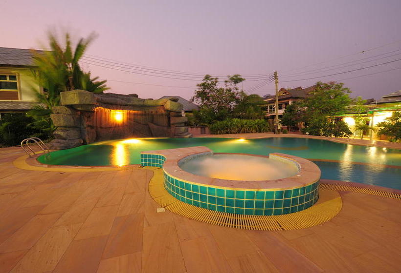 Hotel Baan Faa Talaychan Resort 16