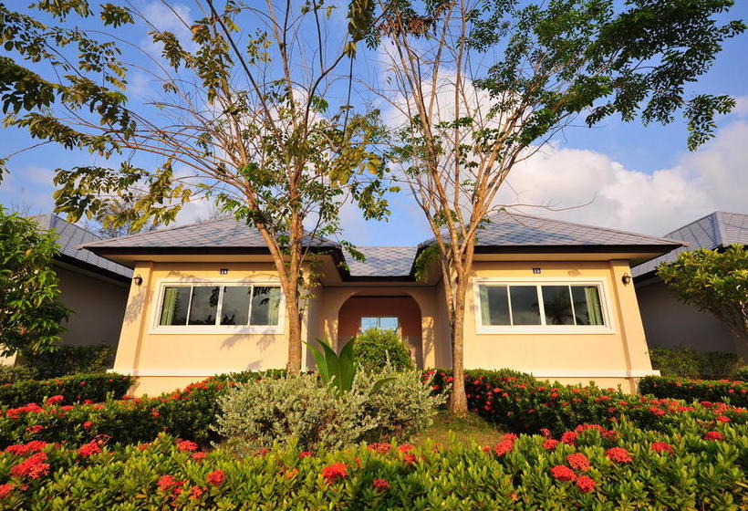 Hotel Baan Faa Talaychan Resort 8