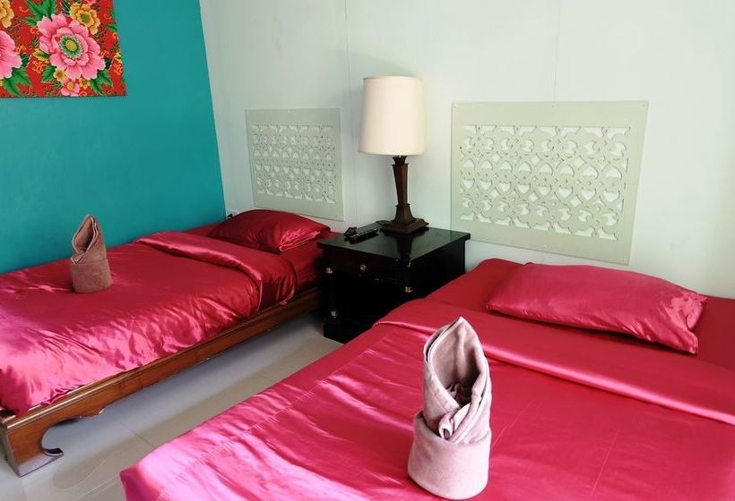 Pension Baanrak Amphawa Homestay 12