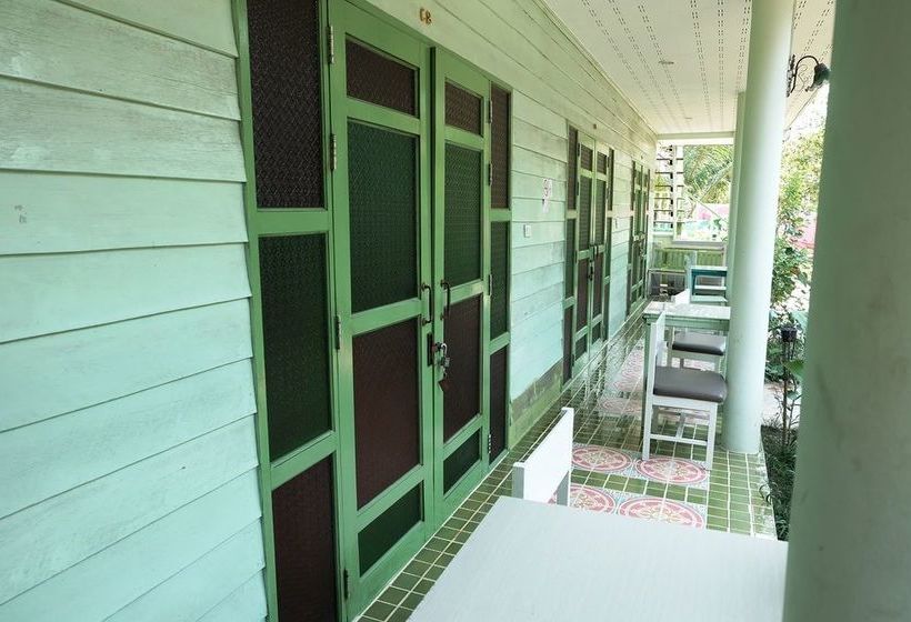 Pension Baanrak Amphawa Homestay 16