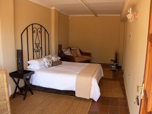 Pension Out Of Africa Village 6