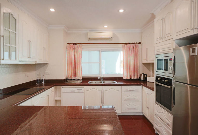 Sweet Villa Pattaya 11