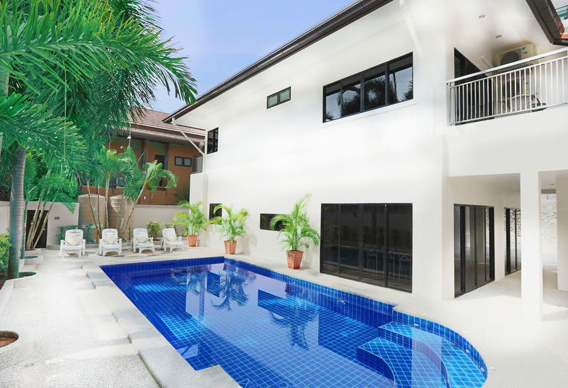 Sweet Villa Pattaya 16