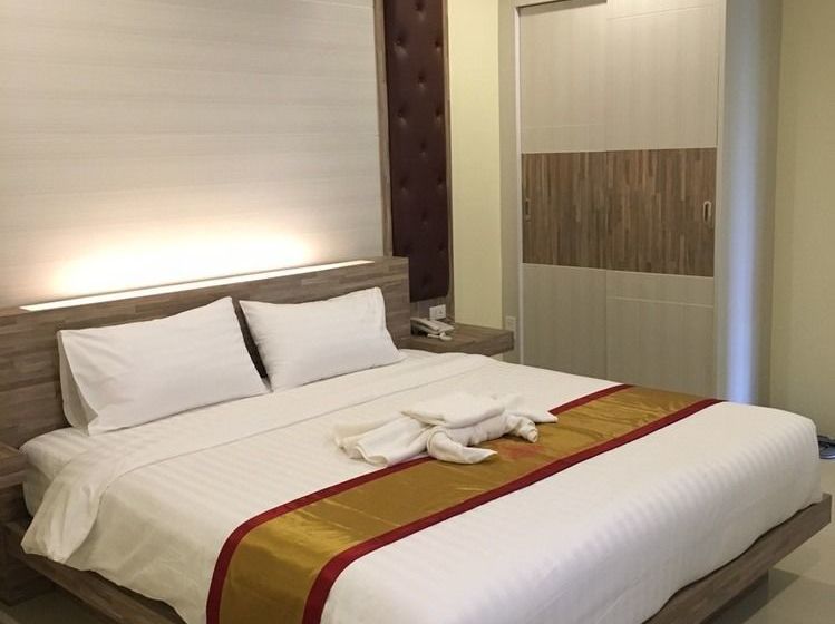 Hotel Chansuda Lake View 18