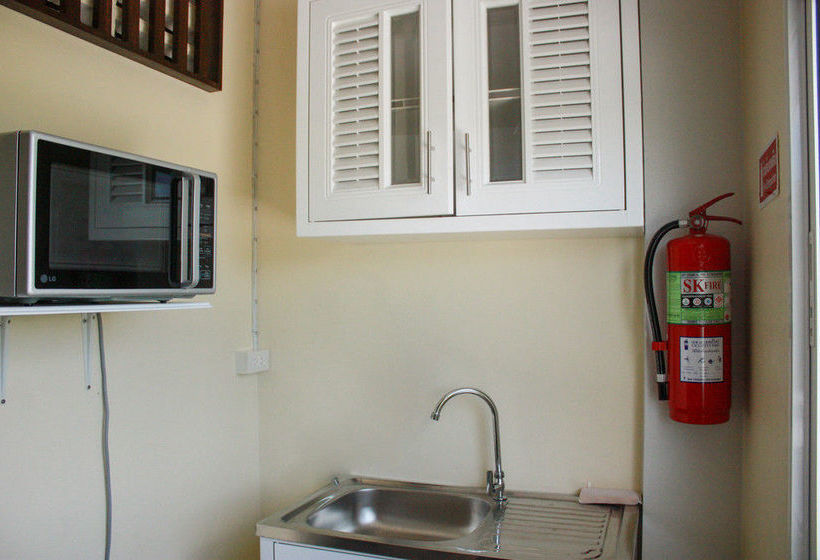 Pension Cha Am Paris Style Guest House 14