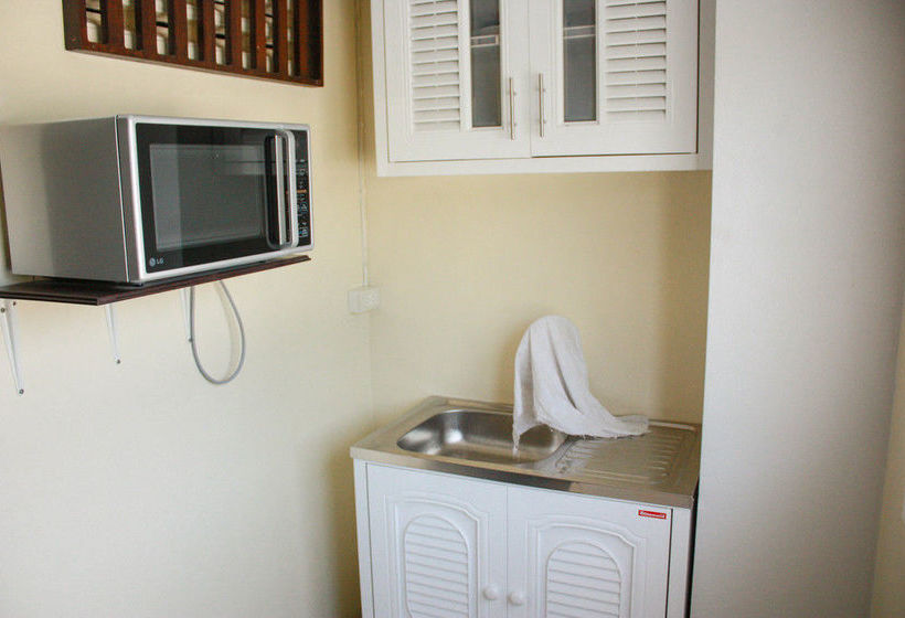 Pension Cha Am Paris Style Guest House 15