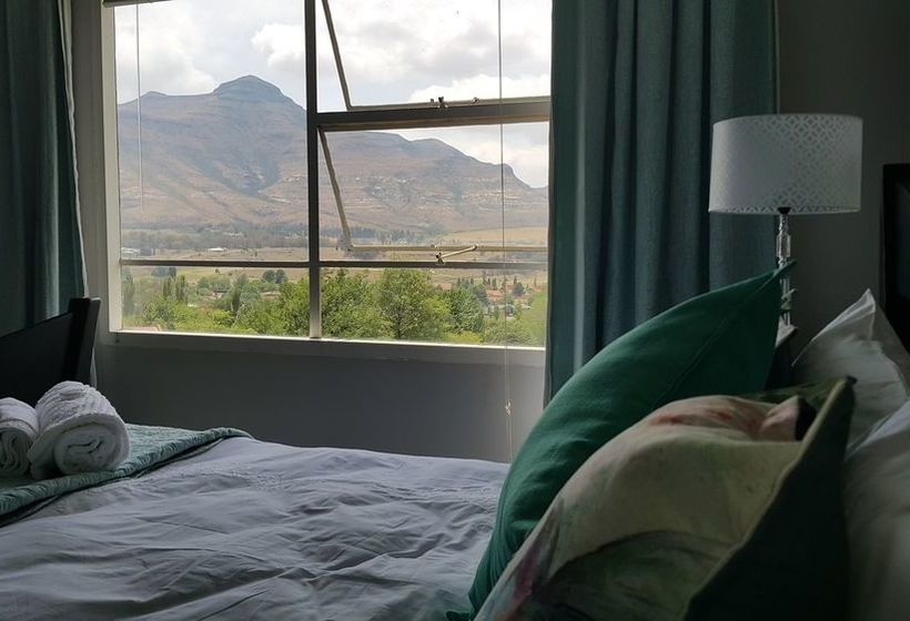 Golden View Luxury Self Catering 9