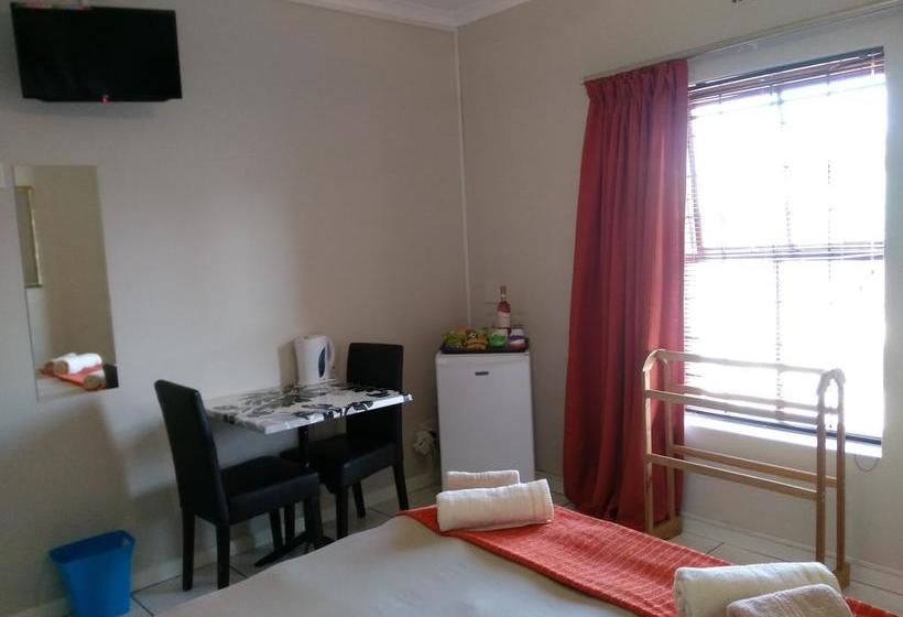 Pensão Shekinah Lodge 5