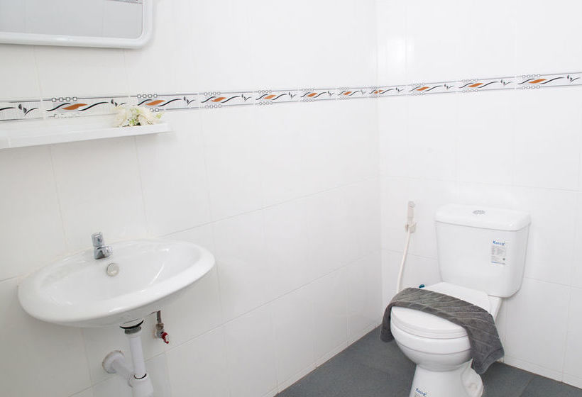 Hotel Surin Beach Rooms 6