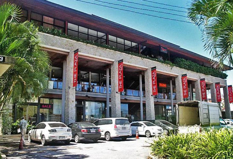 Hotel Surin Beach Rooms 9