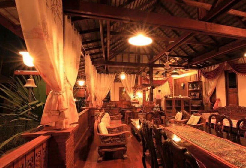 Pension Bantham Hill Homestay 12