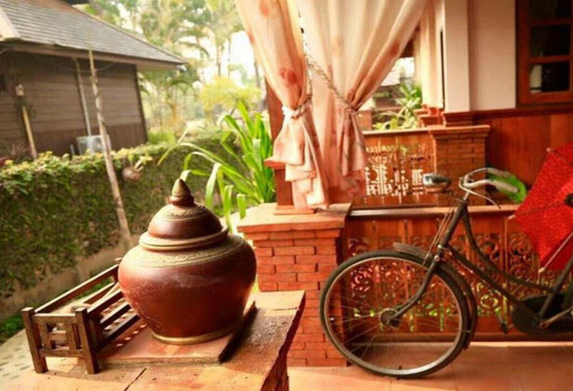 Pension Bantham Hill Homestay 8