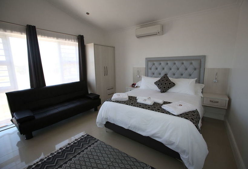 Pension The Noble Lodge 15