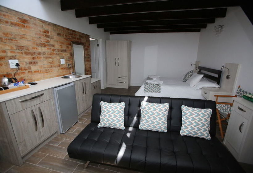 Pension The Noble Lodge 16