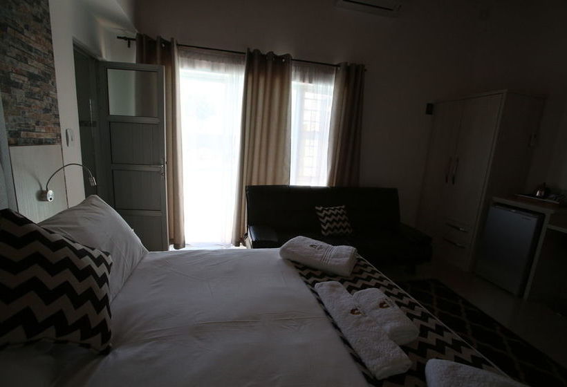 Pension The Noble Lodge 20