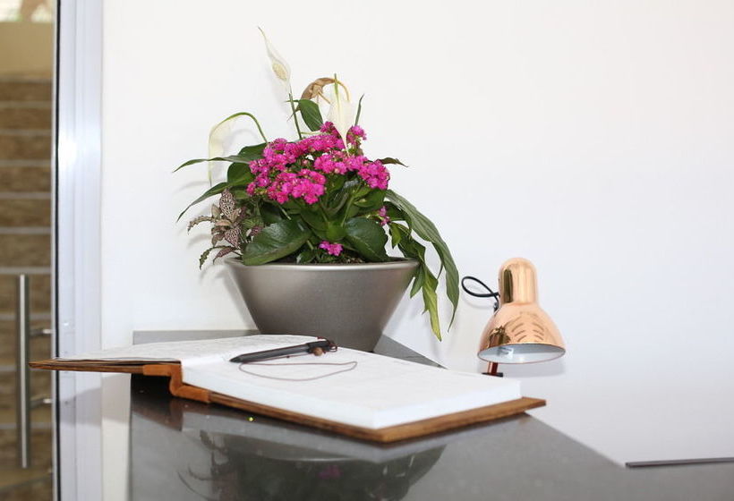 Pension The Noble Lodge 4