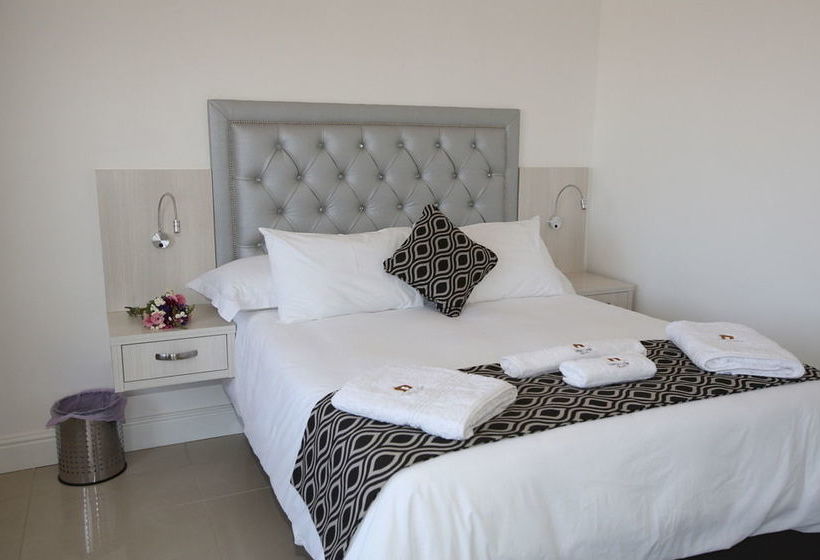 Pension The Noble Lodge 6