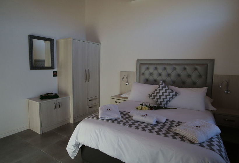 Pension The Noble Lodge 7