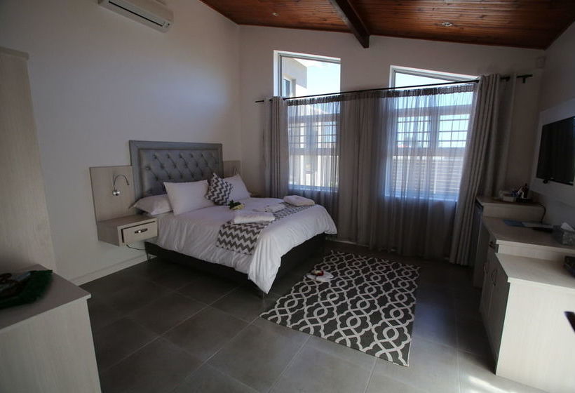 Pension The Noble Lodge 9