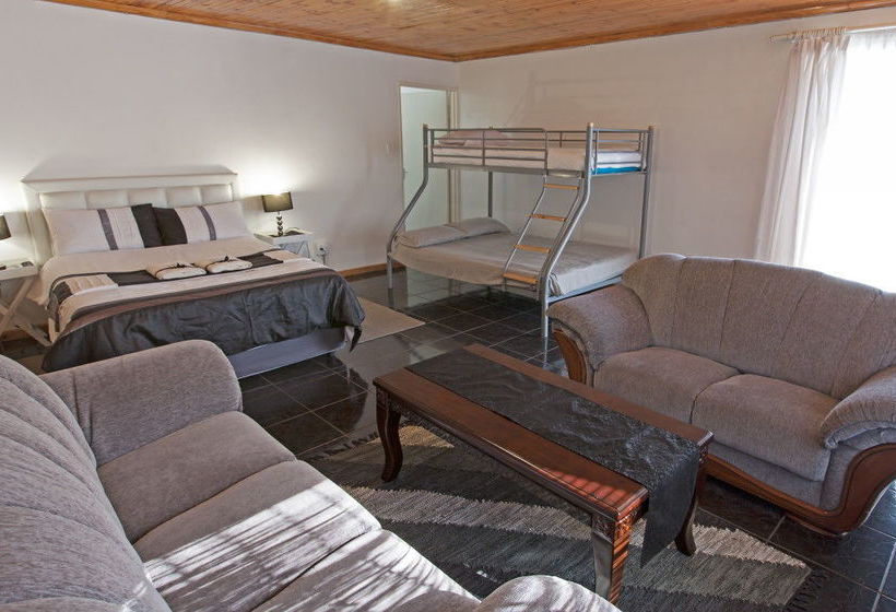 Eaglesnest Bed And Breakfast 11