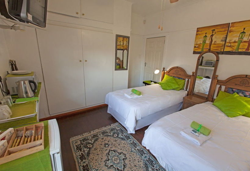 Eaglesnest Bed And Breakfast 13