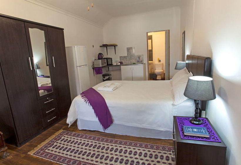 Eaglesnest Bed And Breakfast 16