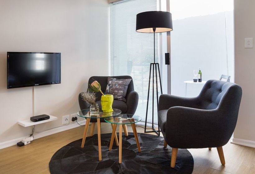 Quiver Tree Self Catering Apartments 12