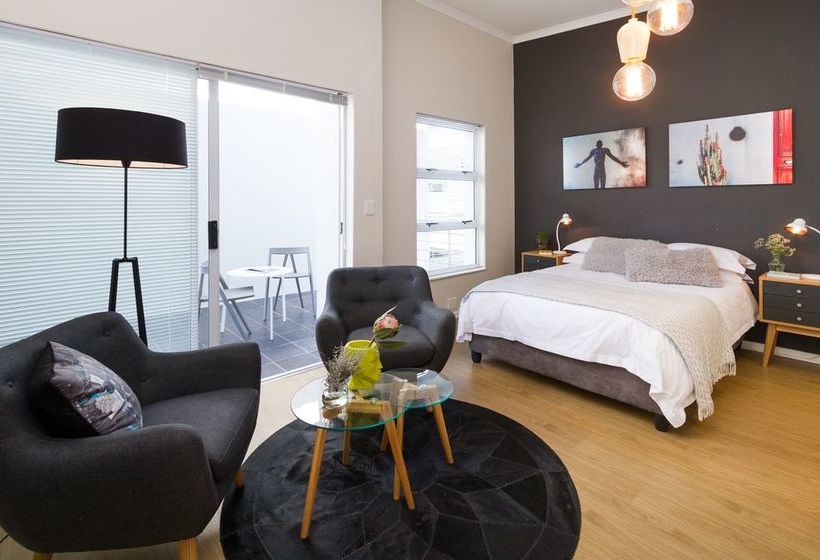 Quiver Tree Self Catering Apartments 17