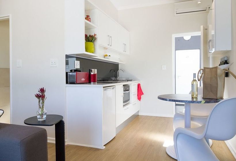 Quiver Tree Self Catering Apartments 4